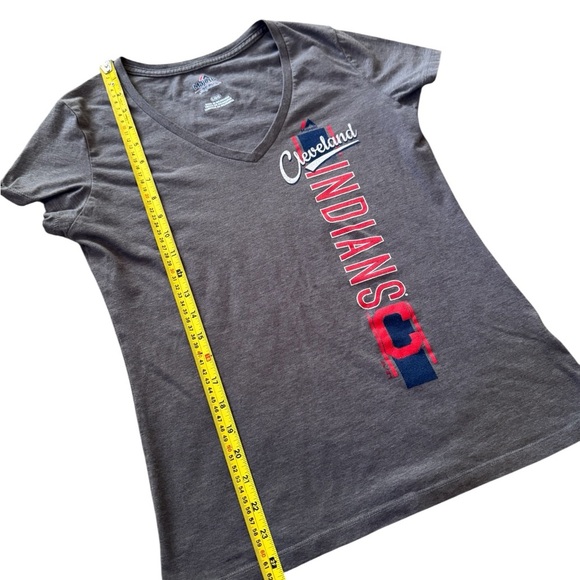 Cleveland Indians V Neck Short Sleeve T Shirt Women Size Large Majestic Brand - Picture 2 of 4